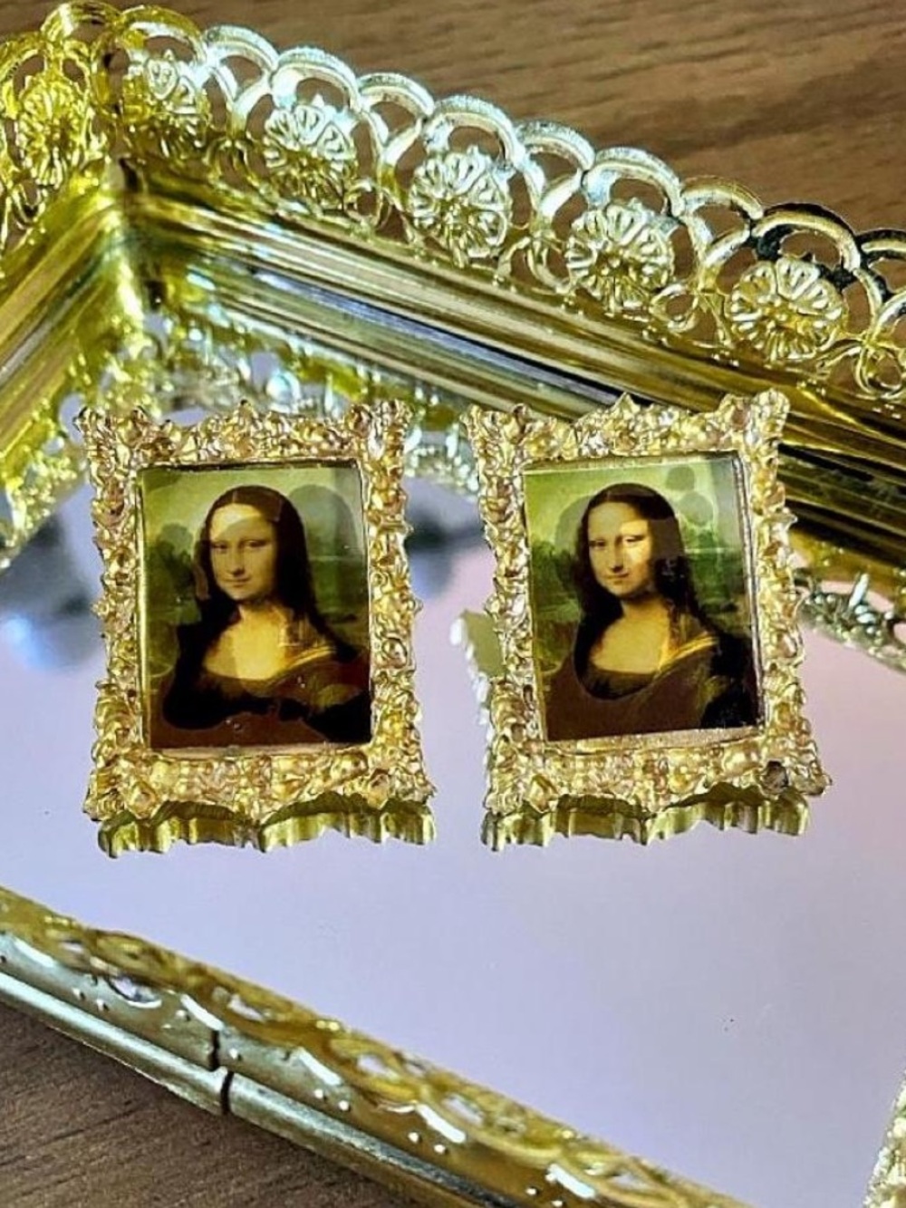 Mona Lisa Gold Tone Ornate Frame Statement Stud Earrings Art Museum Novelty